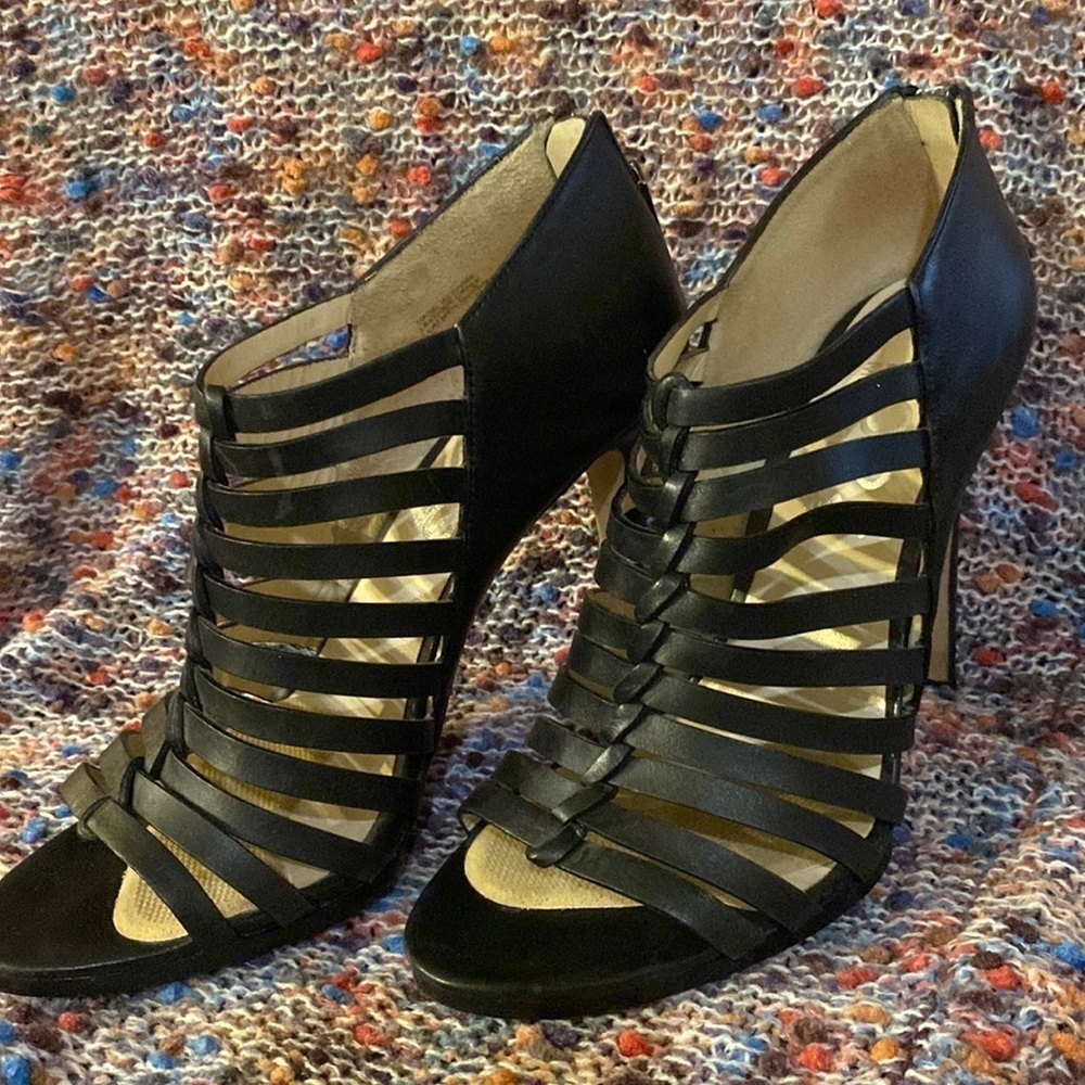 MK heels size 7M